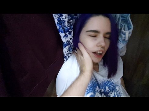❤️ I kitea taku tuahine i roto i te kaapata ka awhina ia ia ki te cum ️❌ Sex i mi.javarchive.top ❌️❤